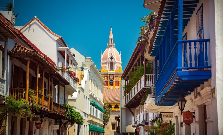 juniorlink-cartagena-4138422_1920